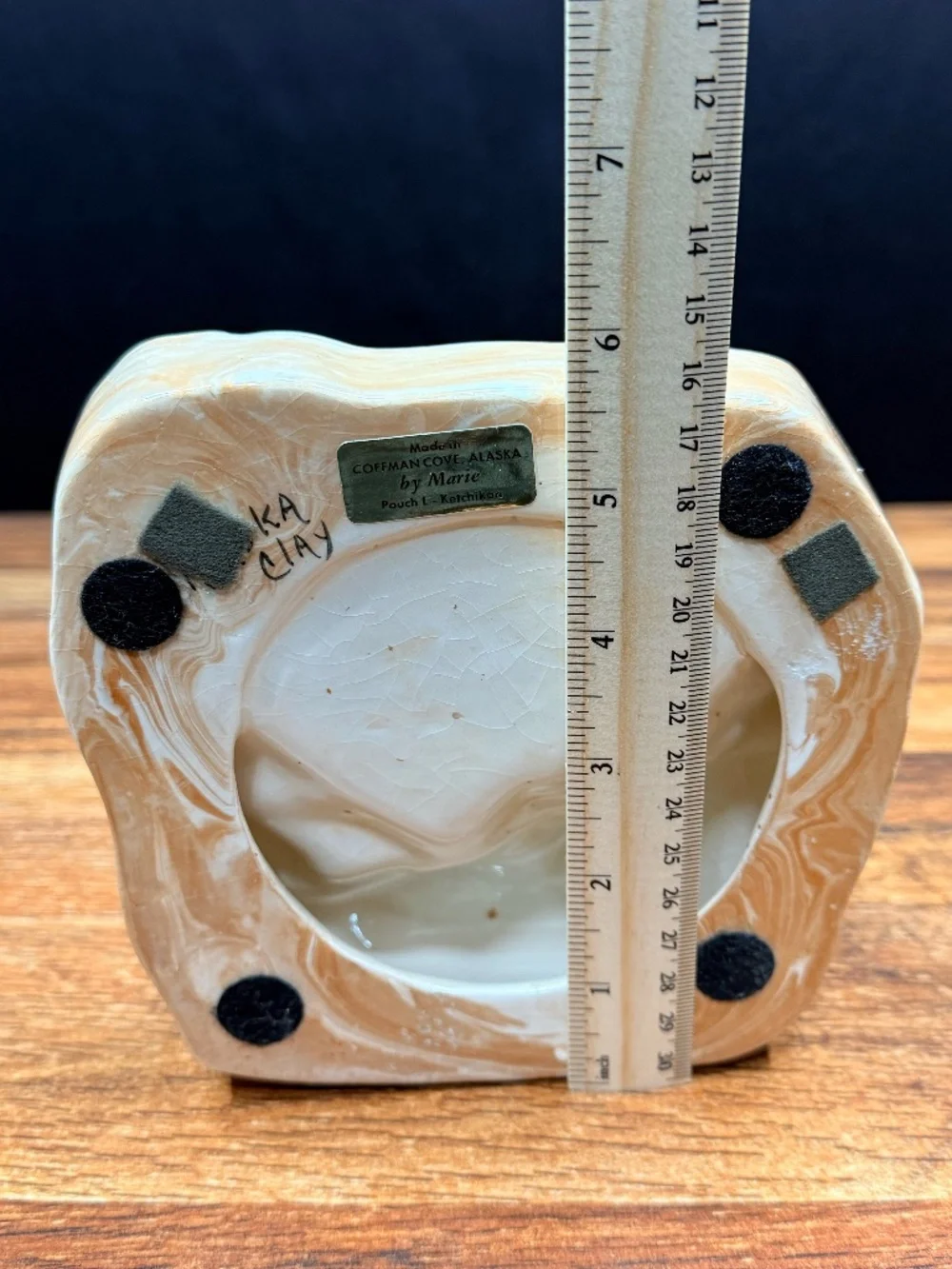 Alaska Clay Grizzly Bear with Fish Ashtray by Marie Pouch L - Ketchikan